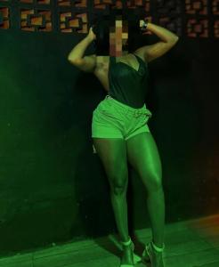 Chica busca chico en La Coruña: 
