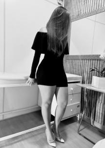Chica busca chico en Sevilla: 