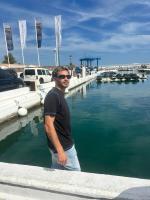 613216388: Chico busca chica en Málaga