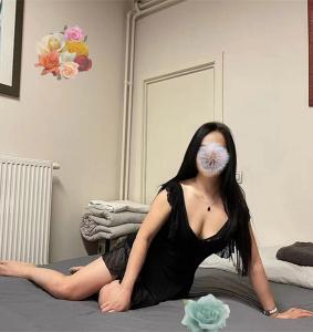 Chica busca chico en Barcelona: 