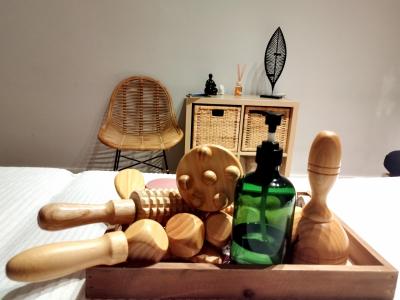 658710358: Chica busca chico en Barcelona
