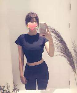 695883133: Chica busca chico en Madrid