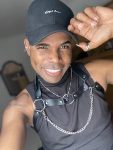 646894701: Chico busca chica en La Coruña