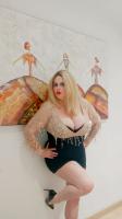 641627295: Chica busca chico en Barcelona
