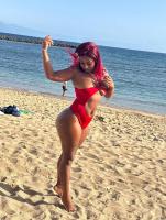 634111454: Chica busca chico en Gerona