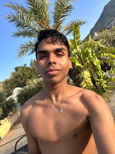 671237679: Chico busca chica en Mallorca