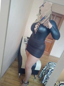 632545371: Chica busca chico en Navarra