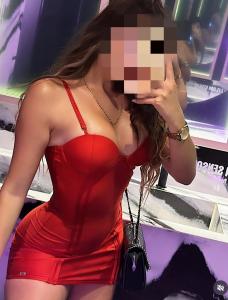 Chica busca chico en Barcelona: 