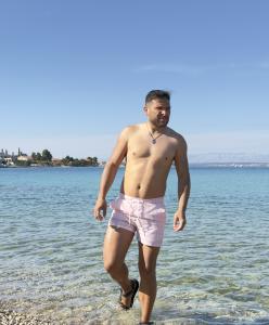 654235417: Chico busca chica en Madrid