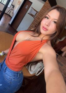 642770677: Chica busca chico en Madrid