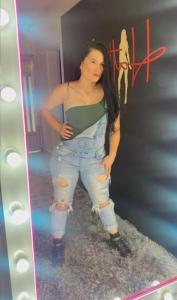 631240619: Chica busca chico en Madrid