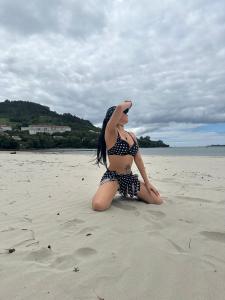 643243605: Chica busca chico en La Coruña