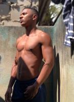 645043833: Chico busca chica en Gerona