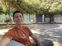 647530331: Chico busca chica en Castellón