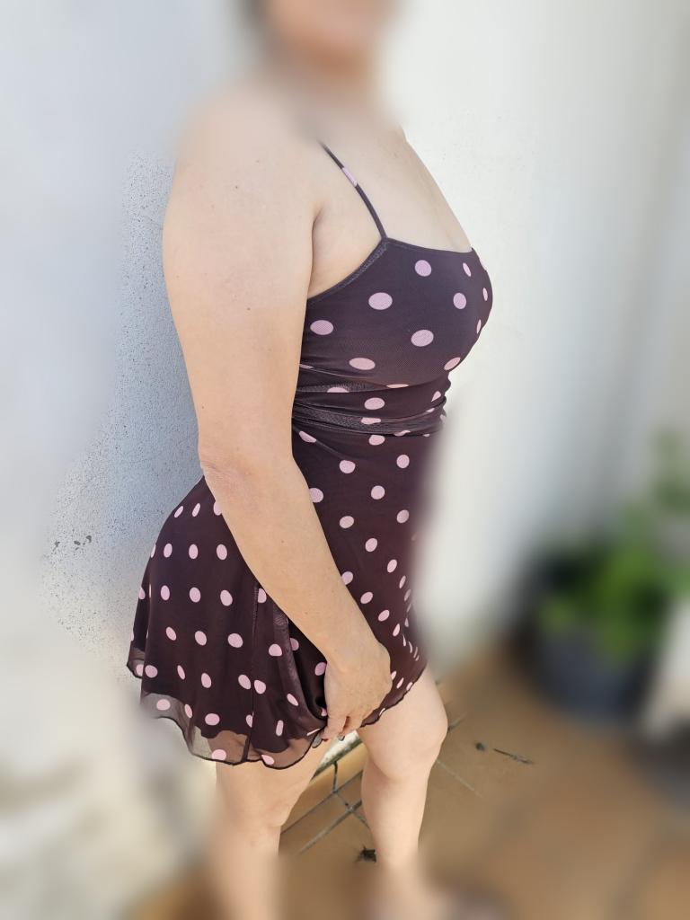 Chica busca chico en Cádiz: 