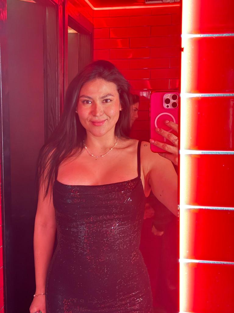 Chica busca chico en Mallorca: 