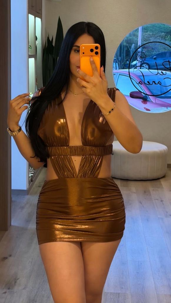 Chica busca chico en Granada: 