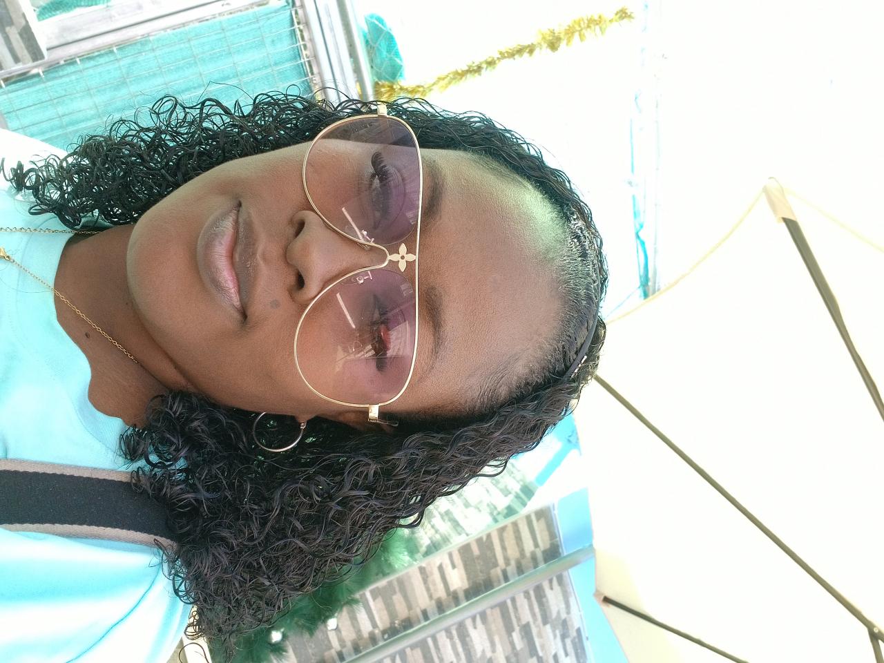 613400513: Chica busca chico en Murcia