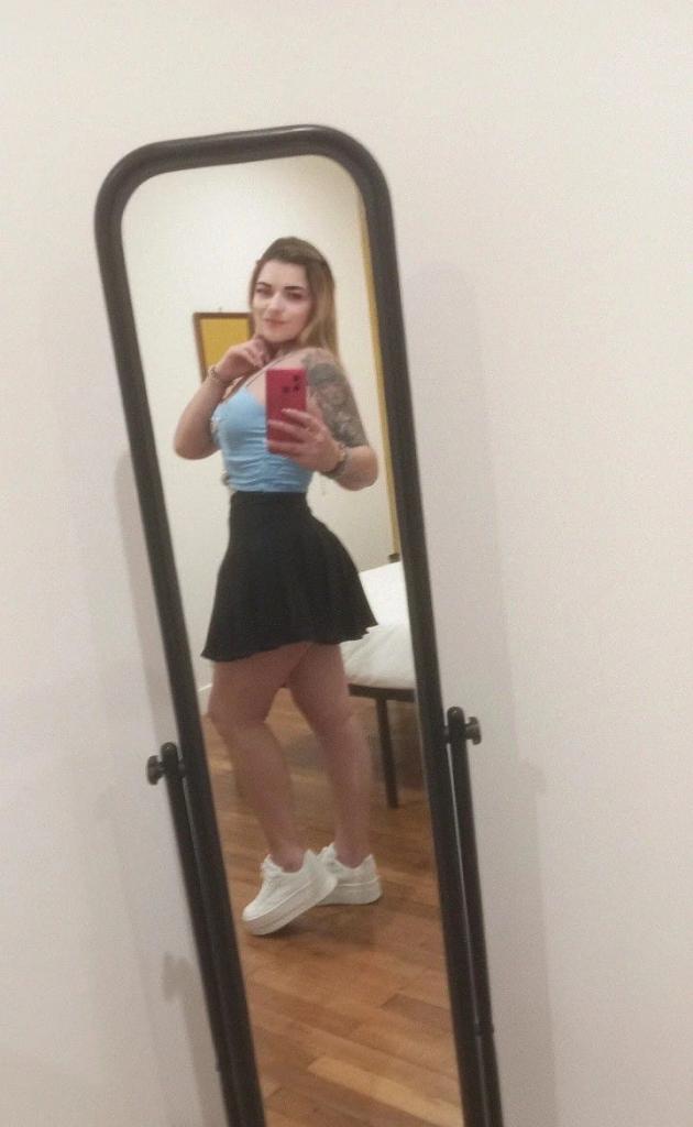 Chica busca chico en Murcia: 