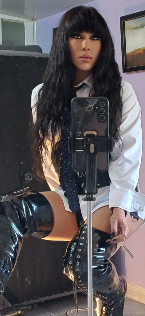 Transexual en Pontevedra: Transexuales y Travestis