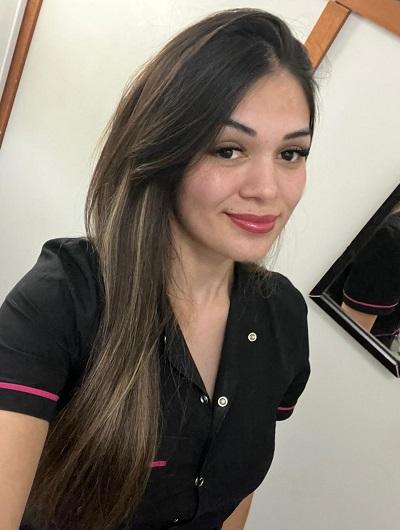 642974191: Chica busca chico en Sevilla