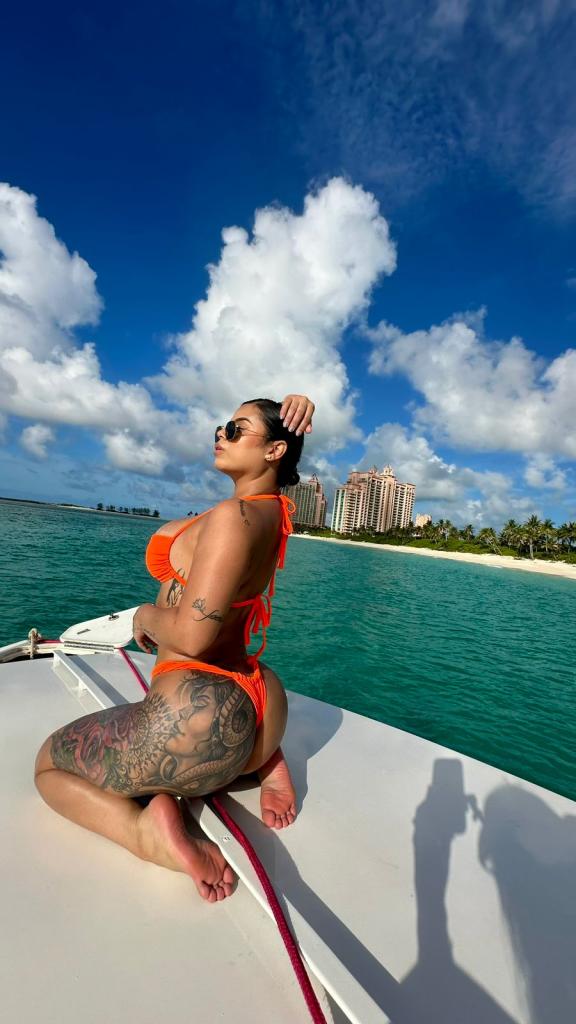 Chica busca chico en Barcelona: 