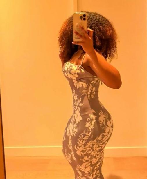 Chica busca chico en Menorca: 