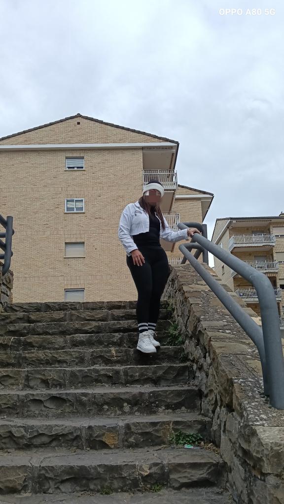 Chica busca chico en Huesca: 