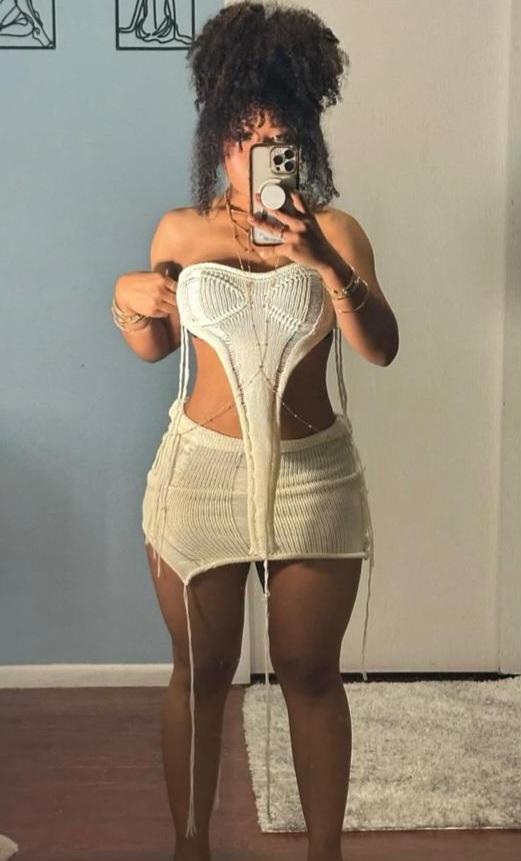 Chica busca chico en Menorca: 