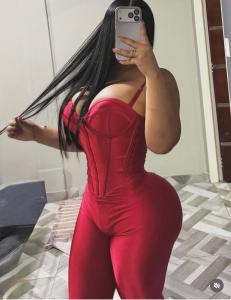 678417460: Chica busca chico en Granada