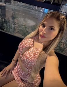 607661267: Chica busca chico en Madrid