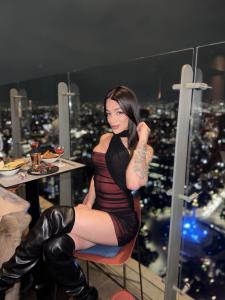 663082930: Transexual en Madrid