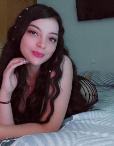 612282045: Chica busca chico en Valencia