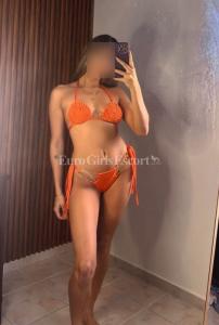 678448982: Chica busca chico en Ibiza