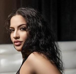 637049914: Chica busca chico en Madrid