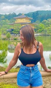 632530547: Chica busca chico en Sevilla