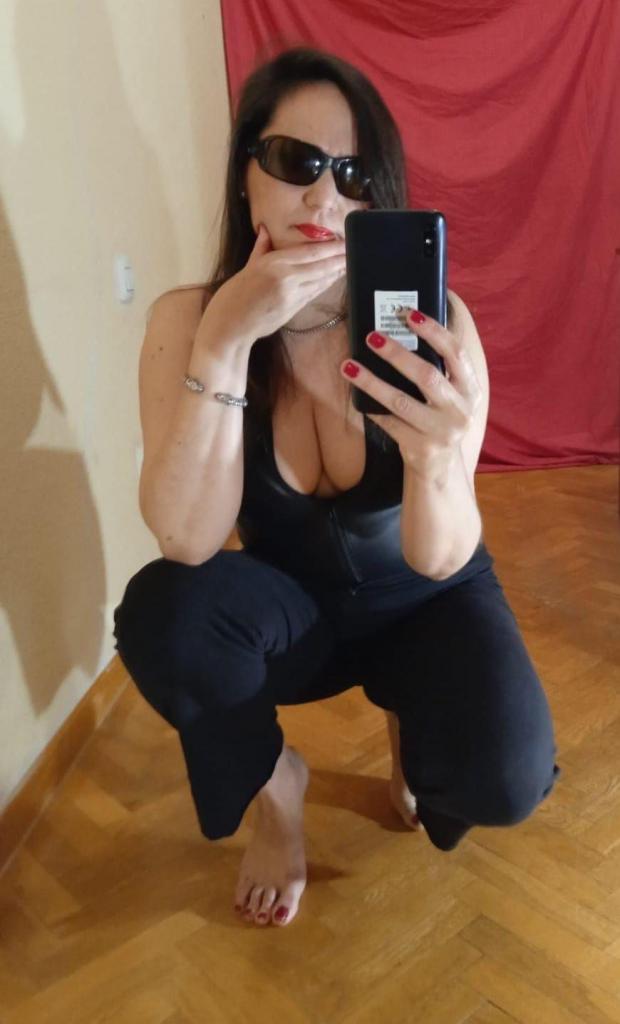 Chica busca chico en Madrid: 