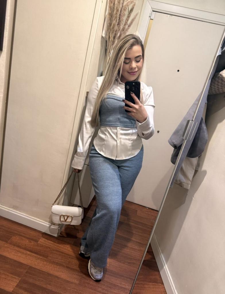 691838828: Chica busca chico en Pontevedra