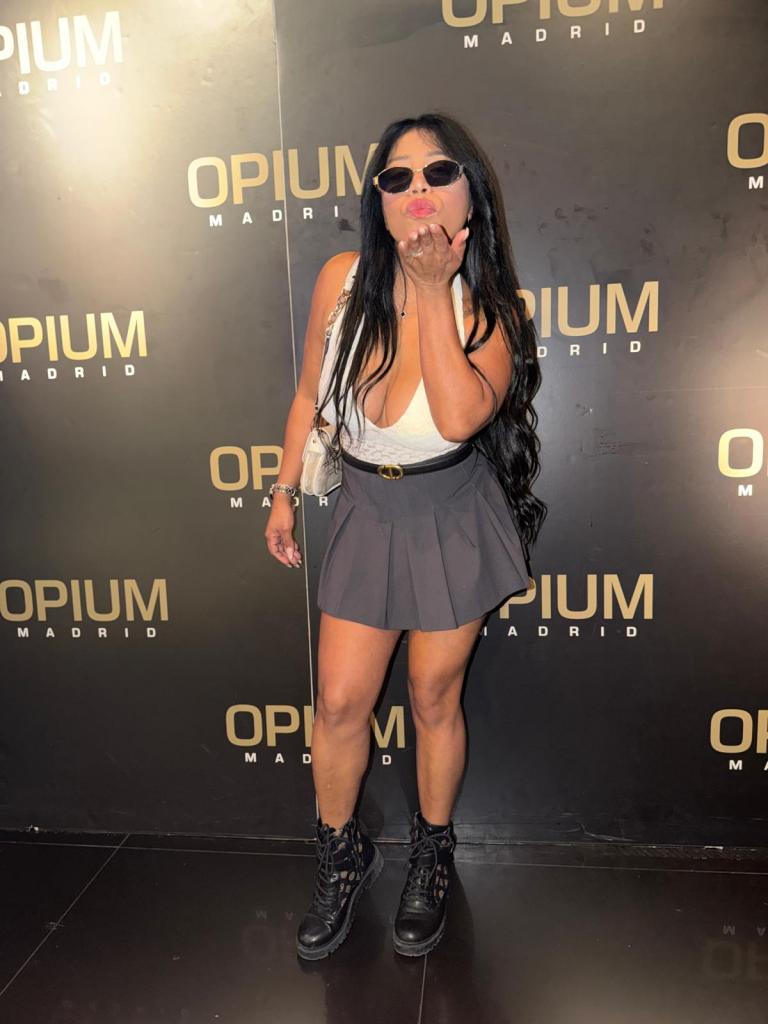 Chica busca chico en Barcelona: 