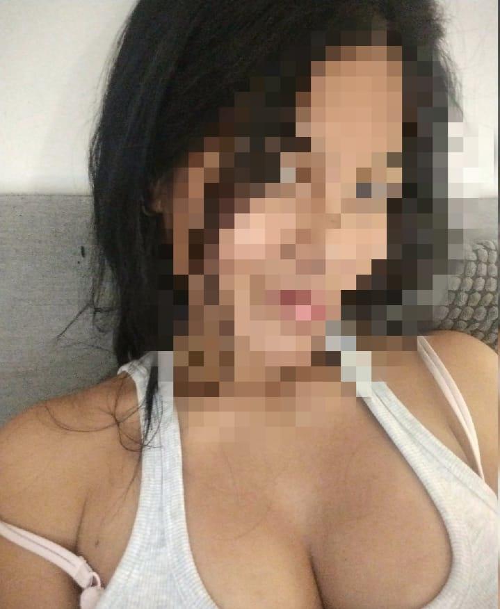 Chica busca chico en La Coruña: 