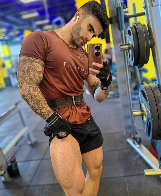 Chico busca chica en Mallorca: 