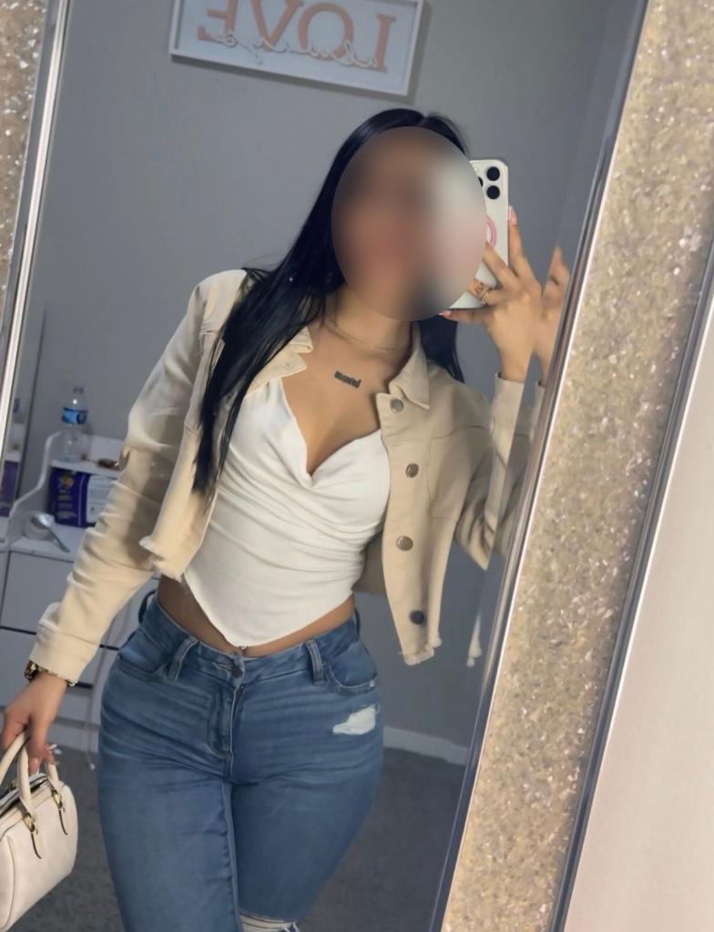 623514746: Chica busca chico en Tenerife