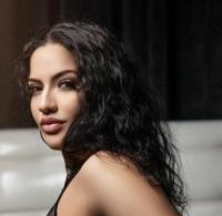 637049914: Chica busca chico en Madrid