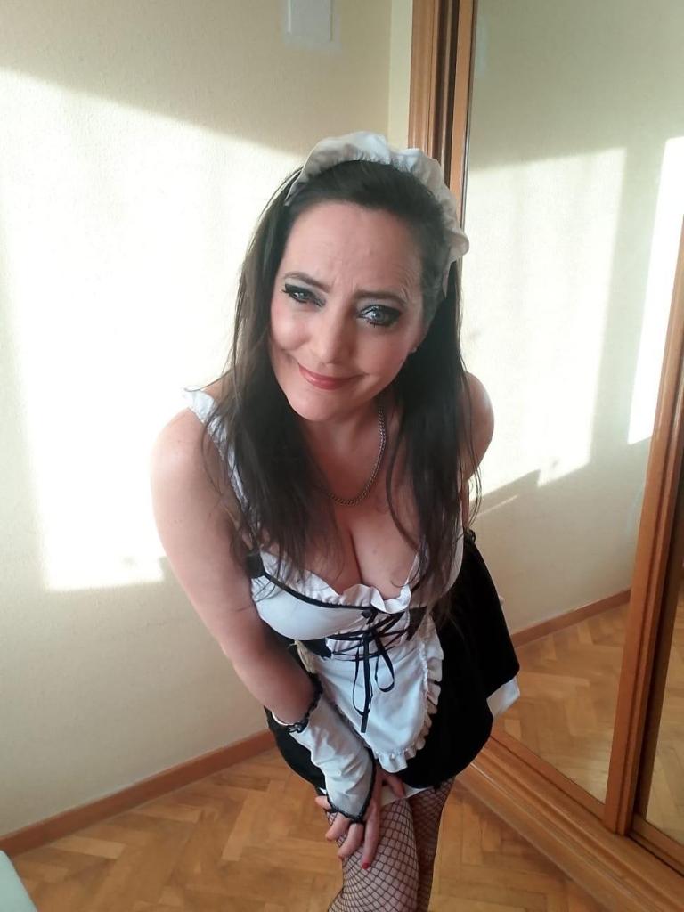 Chica busca chico en Madrid: 