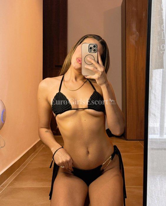 678448982: Chica busca chico en Ibiza