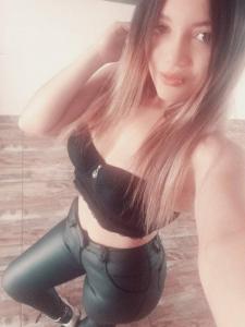 Chica busca chico en Cádiz: 