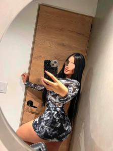 Chica busca chico en Alicante: 