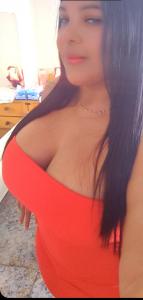 Chica busca chico en Tenerife: 