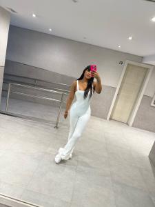 Chica busca chico en Granada: 