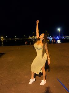 Chica busca chico en Tenerife: 
